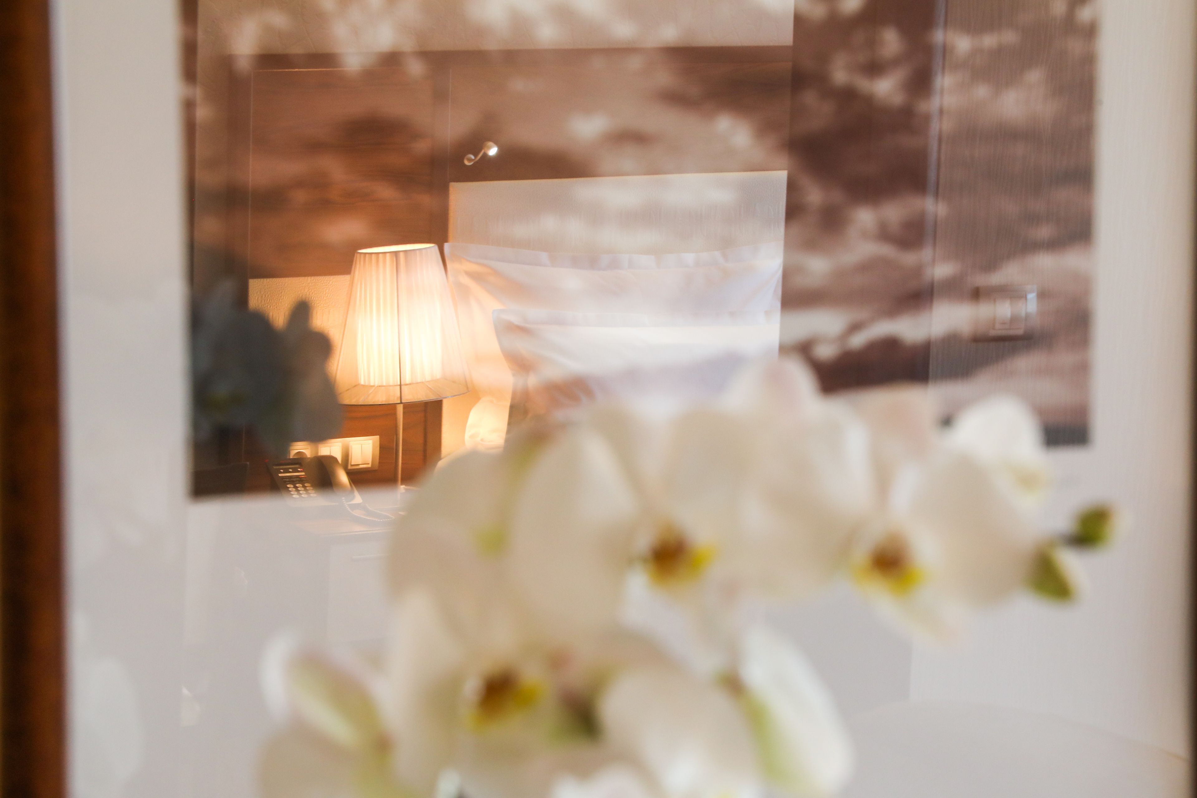 minibar, in-room safe, desk, soundproofing