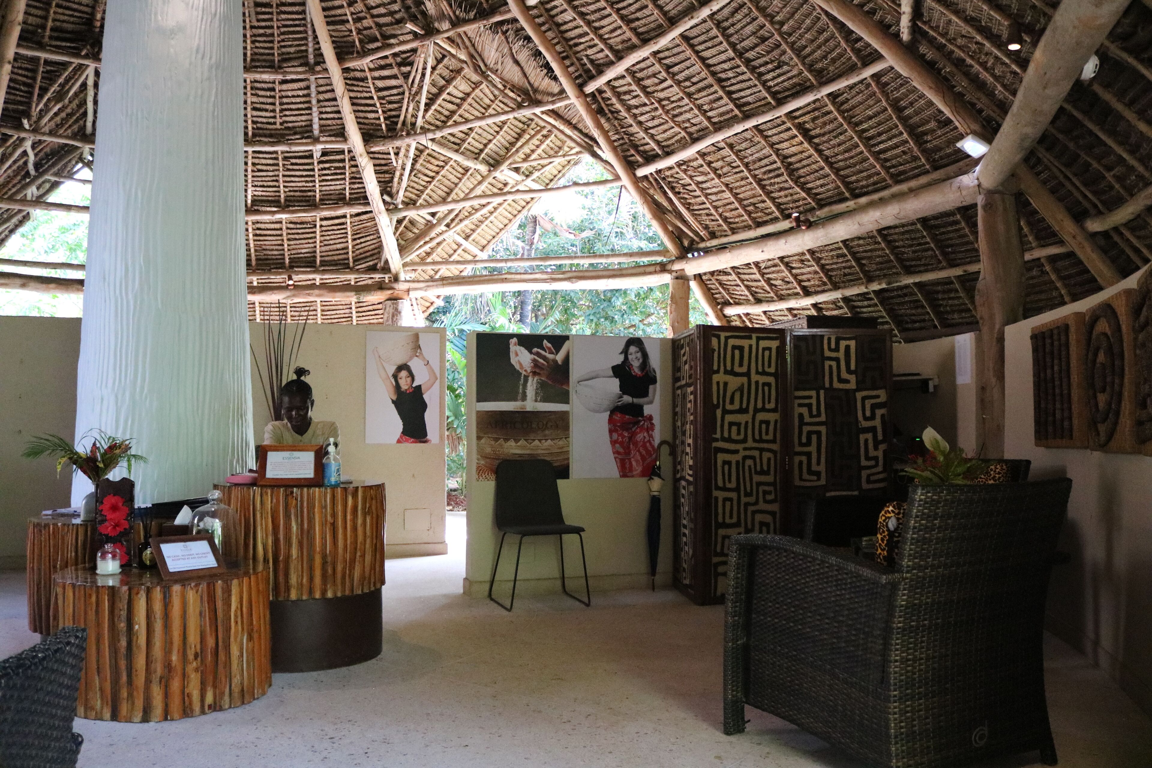 couples treatment room(s), sauna, body treatments, aromatherapy