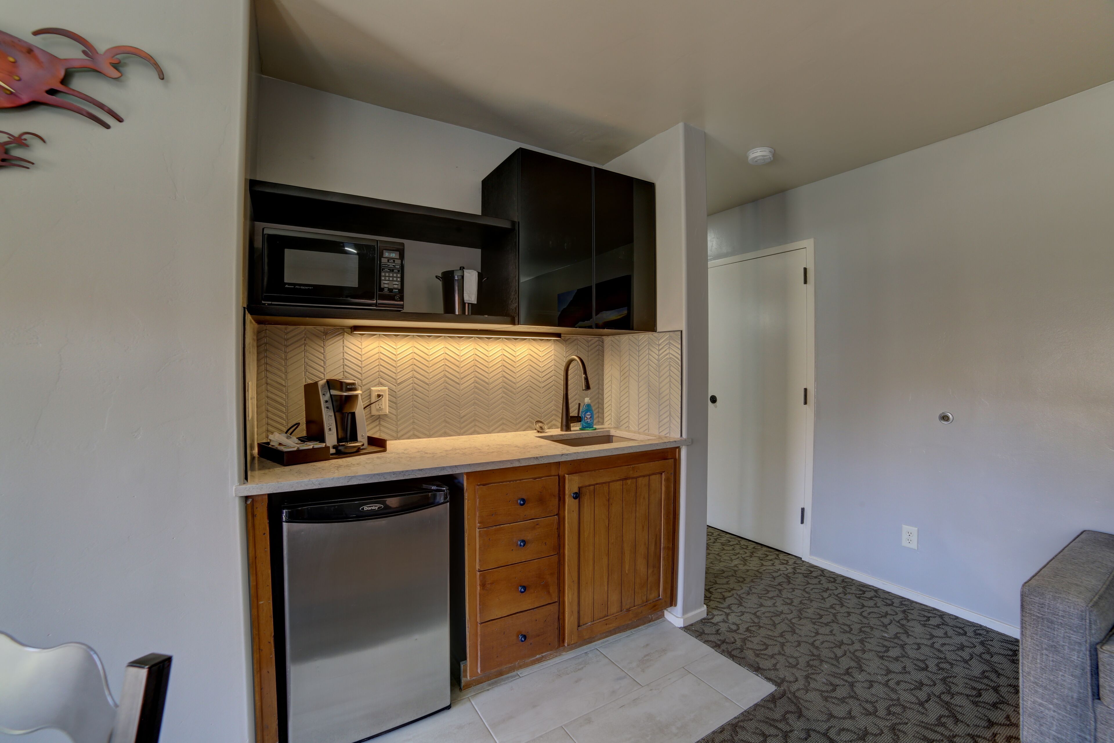 mini-fridge, microwave, coffee/tea maker