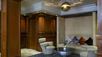 Sala de estar en el lobby