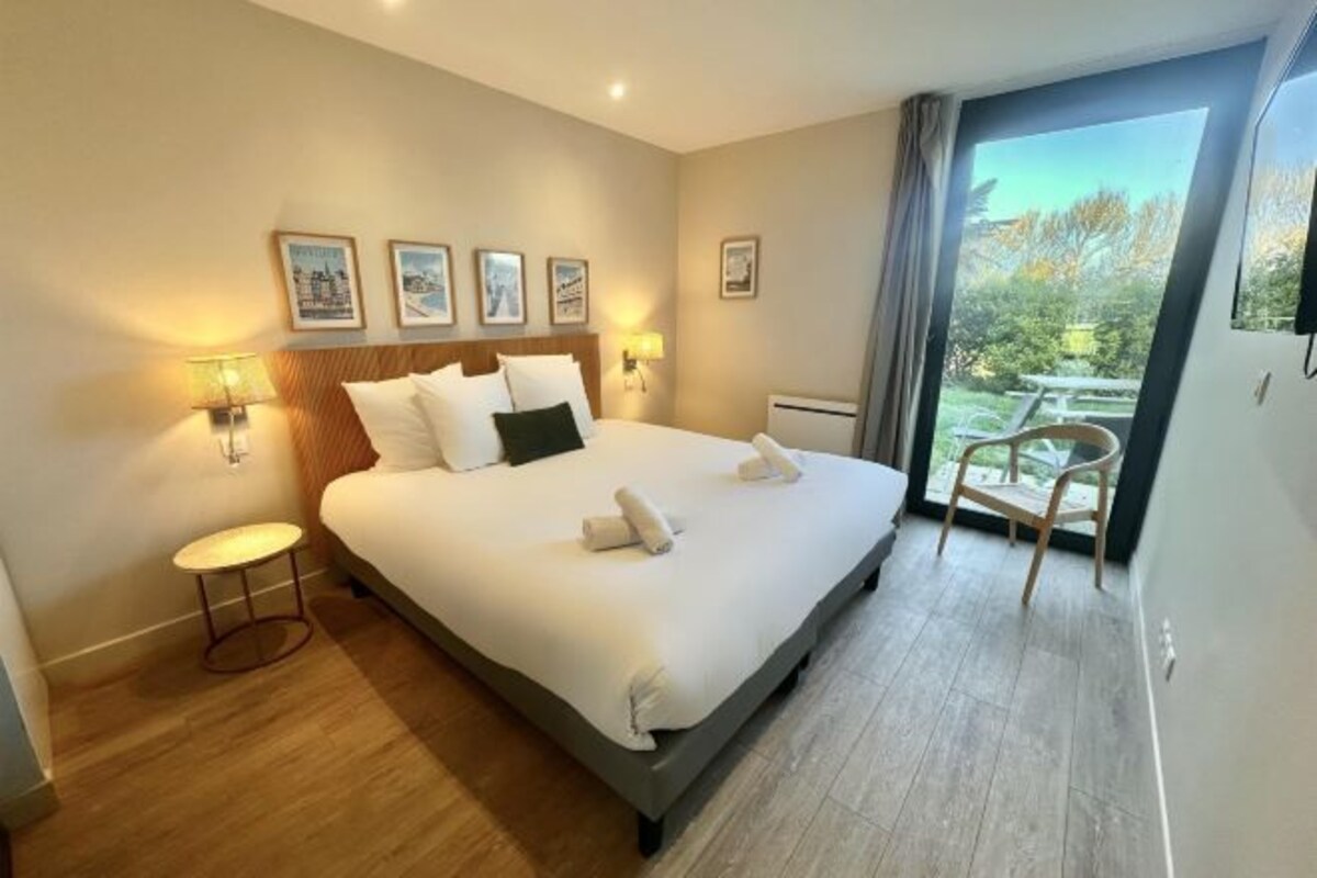 Ropa de cama de alta calidad y sistema de insonorización 