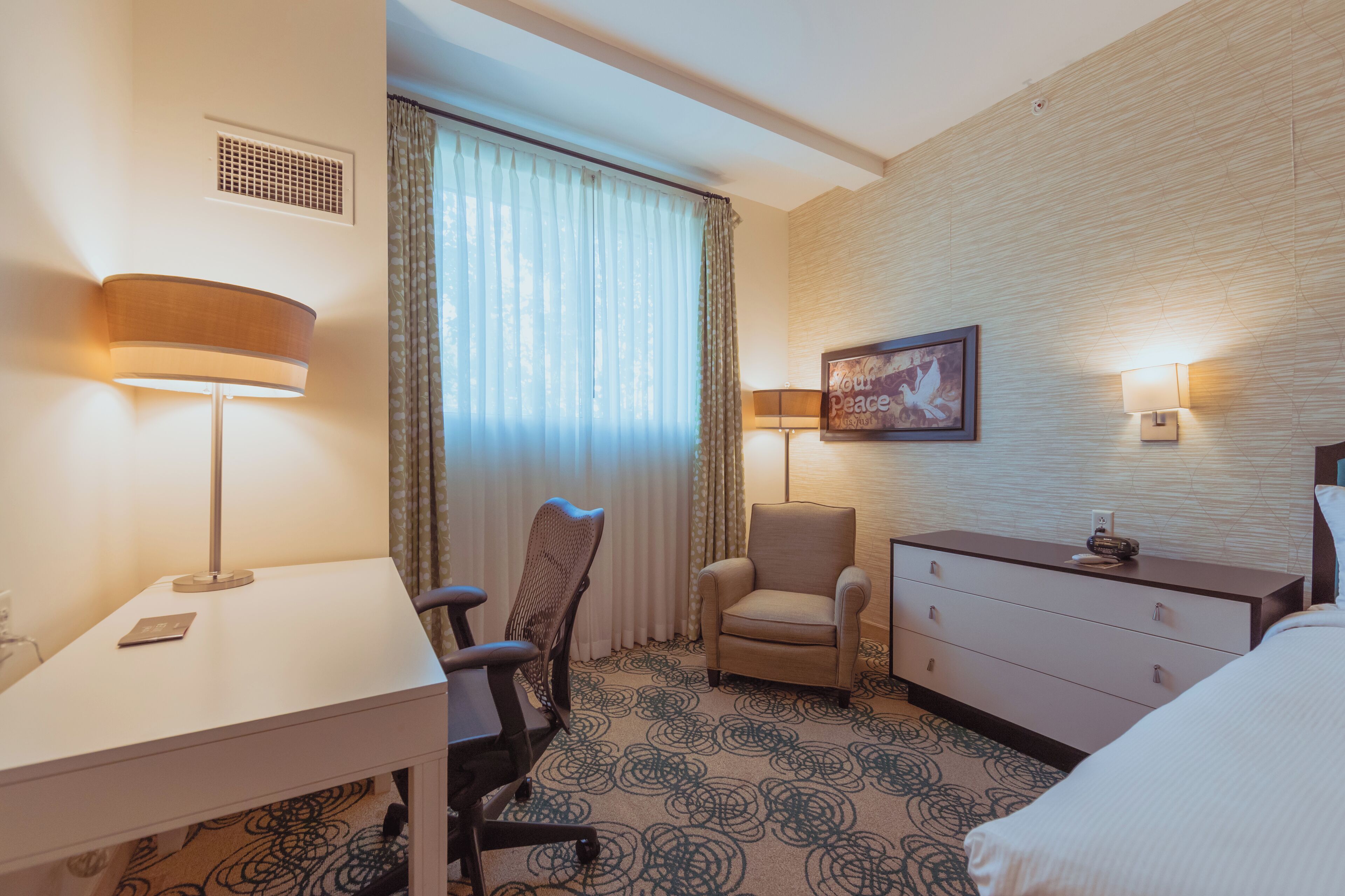 premium bedding, in-room safe, individually decorated