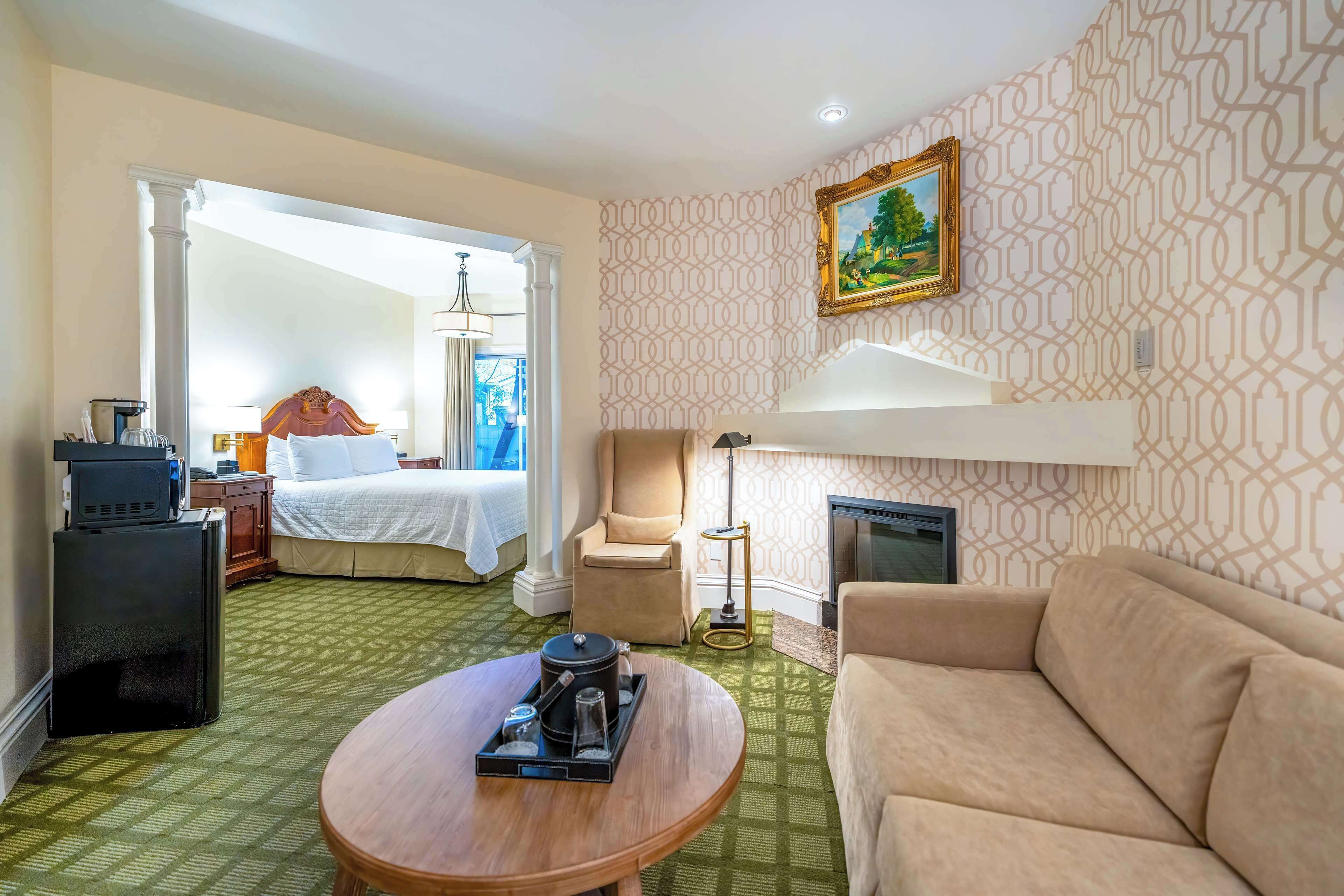 1 chambre, literie de qualité, lit avec matelas à plateau-coussin