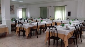 Restaurant - Hotel Sea Breeze (Scalea)