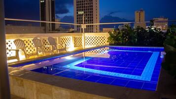 Alberca al aire libre