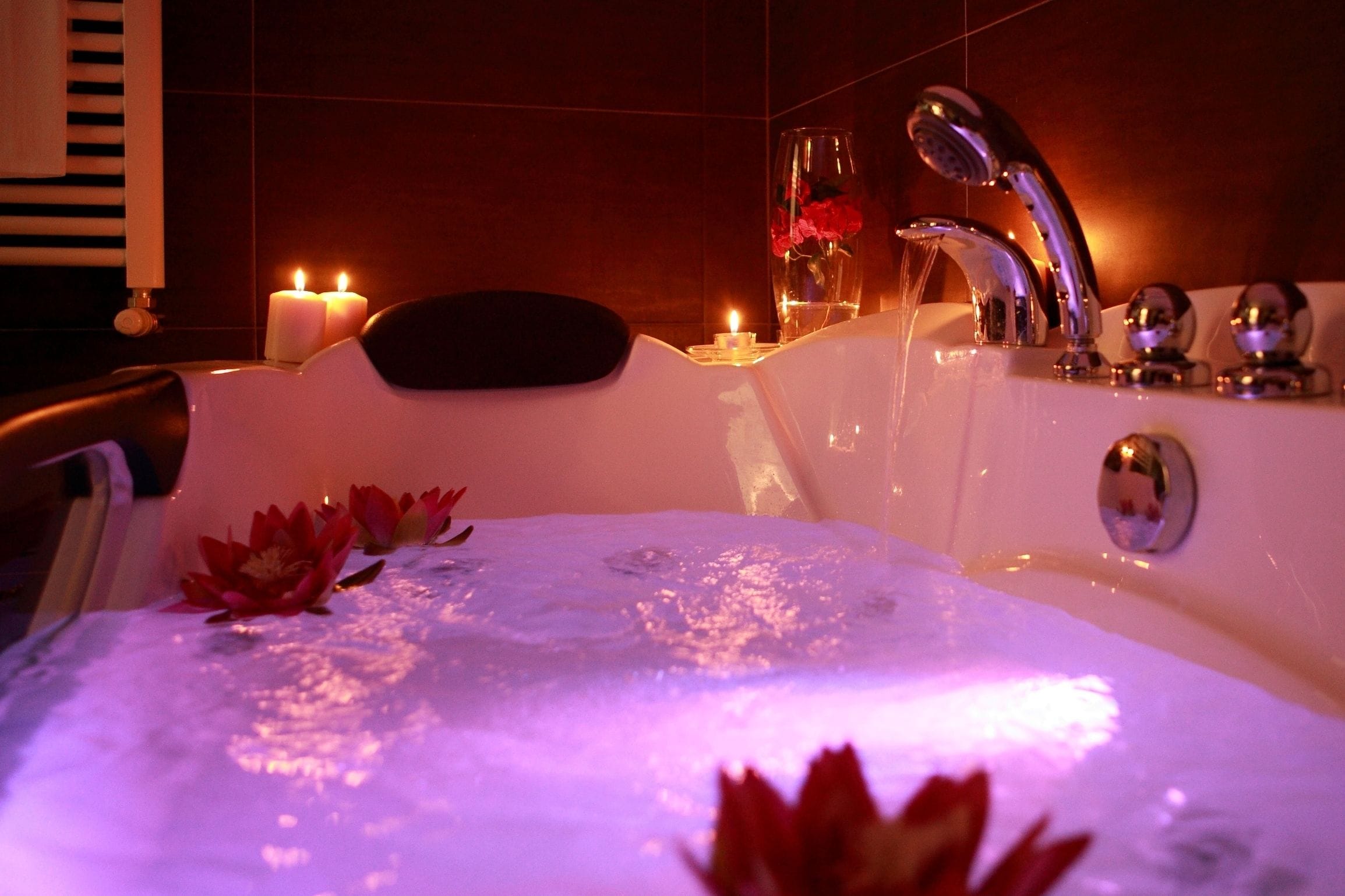 superior room, hot tub | jetted bathtub