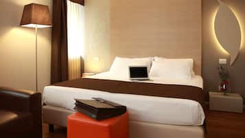 Minibar, in-room safe, desk, laptop workspace