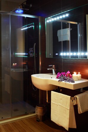 Free toiletries, hair dryer, bidet, towels