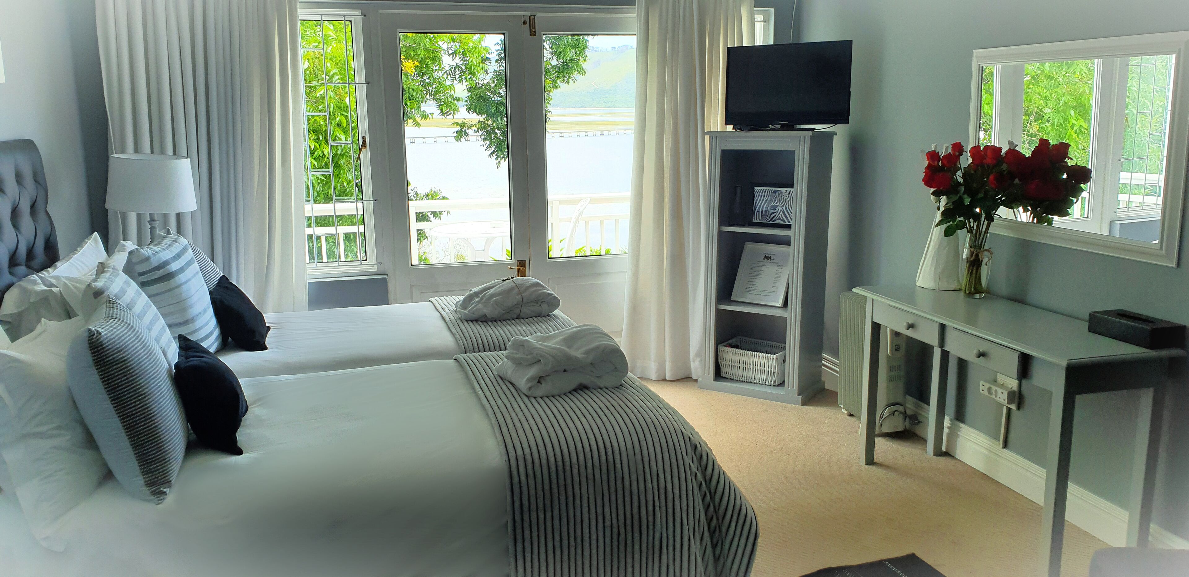 Deluxe Double or Twin Room (Luxe Lagoon & Sea Facing King/Twin)
