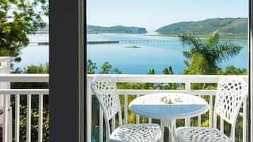 Studio Deluxe (Standard Lagoon & Sea Facing Twin) | Sjöutsikt