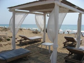 Plage privée à proximité, navette pour la plage