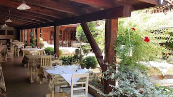 Terassi/patio