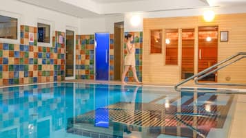 Indoor pool, seasonal outdoor pool, pool umbrellas, sun loungers