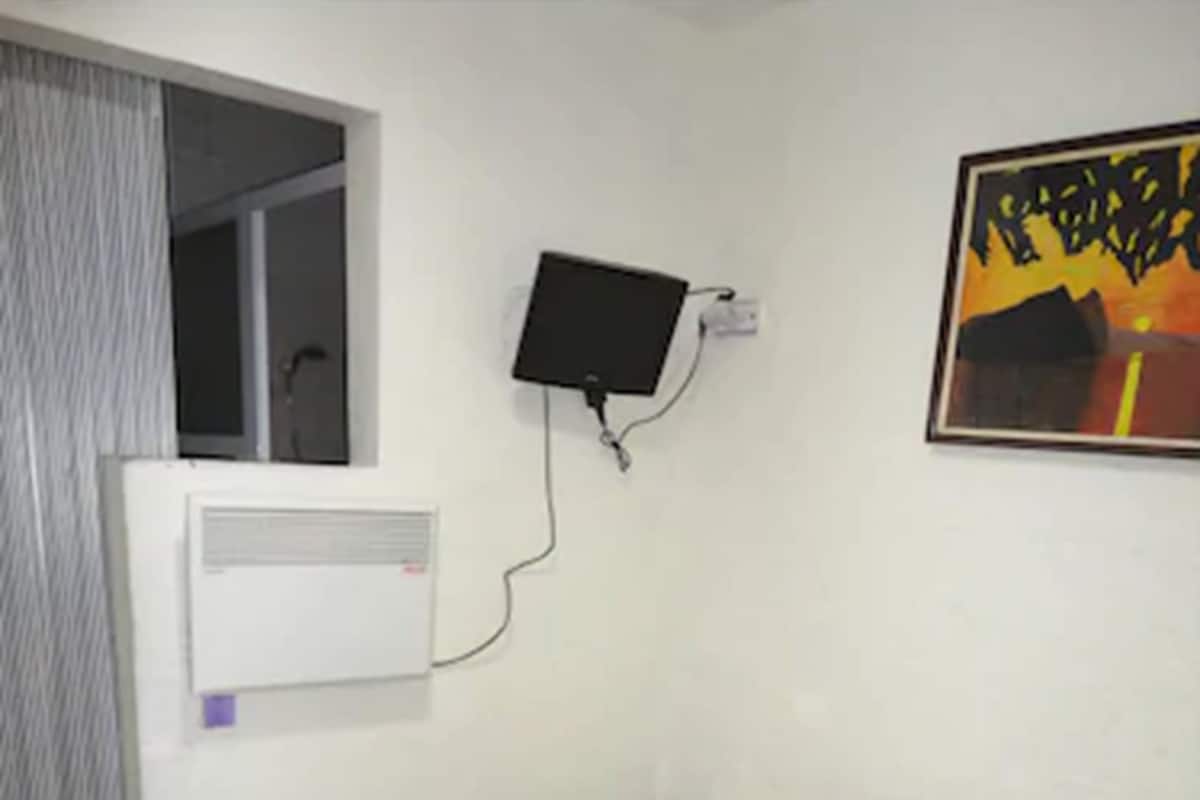 Strykejern/-brett, ekstrasenger (mot et tillegg) og wi-fi (inkludert)