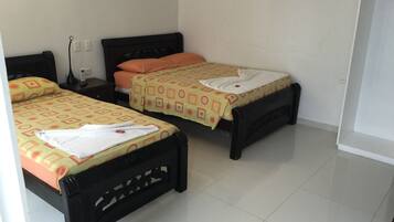 Tabla de planchar con plancha y wifi gratis