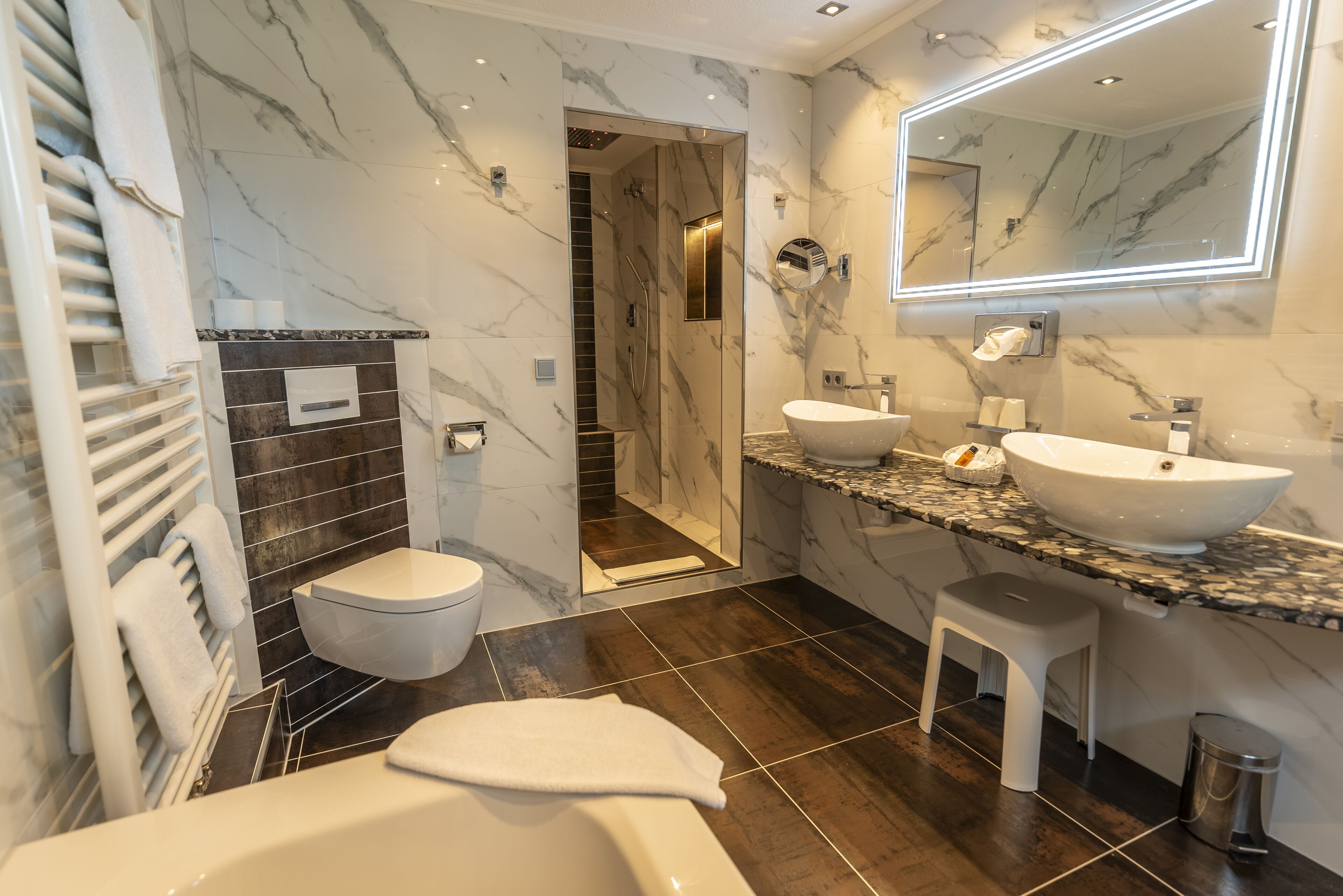 superior suite, 1 bedroom, balcony | bathroom | shower, free toiletries, hair dryer, slippers