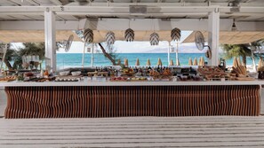 Free continental breakfast