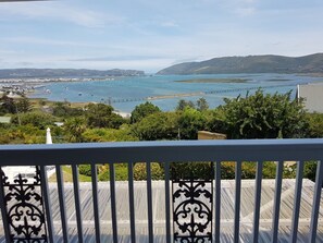 2 x Executive Queen En-Suite Rooms (6) | Balcony