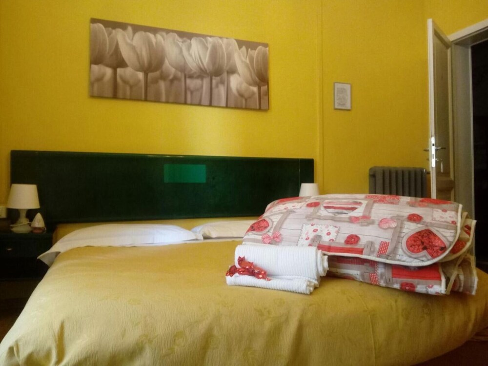 Hotel Suisse Genova by null