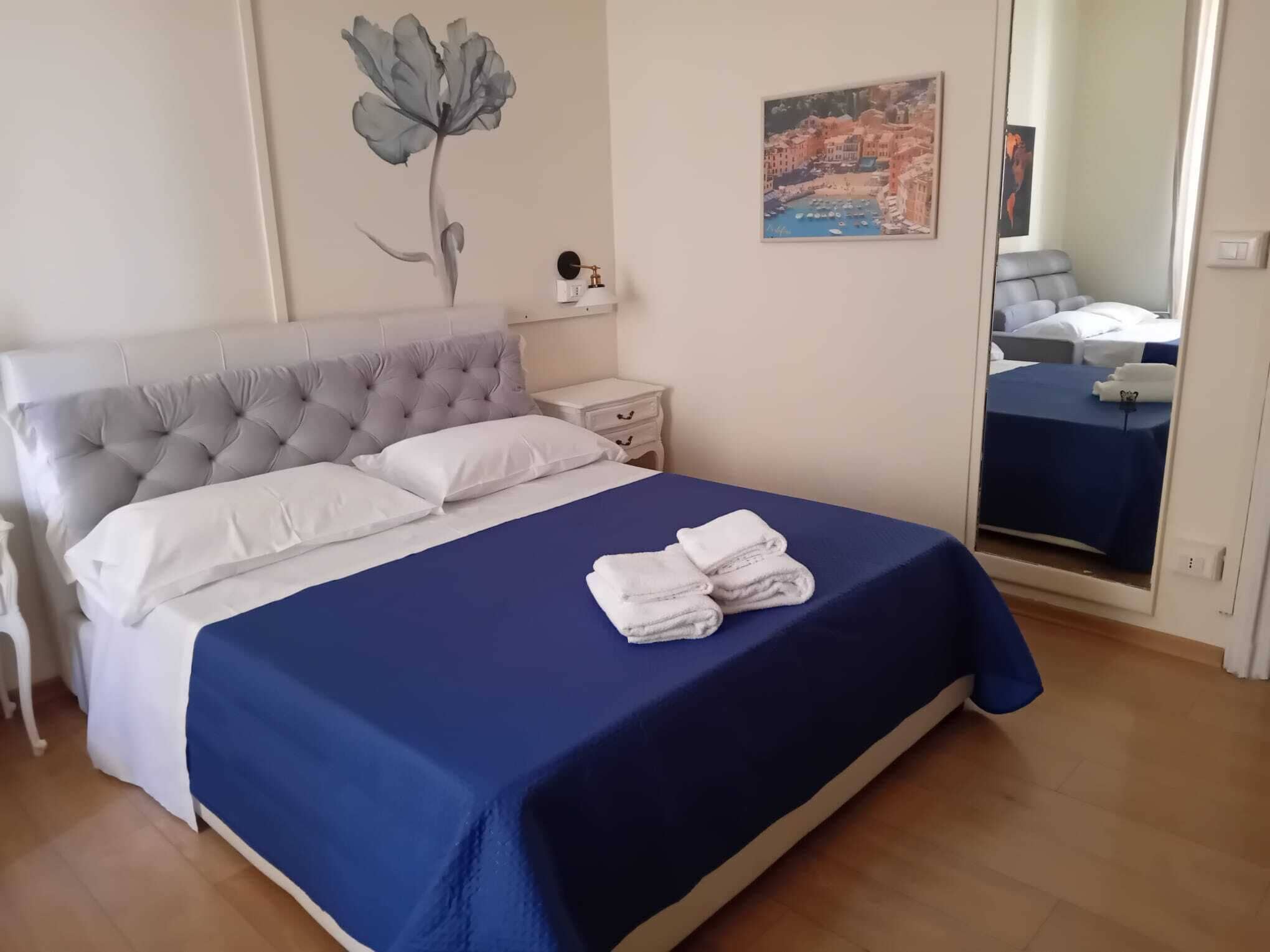 Quadruple Room | Desk, cribs/infant beds, rollaway beds, free WiFi