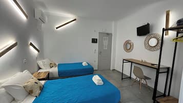 Superior Studio | In-room safe, soundproofing, bed sheets