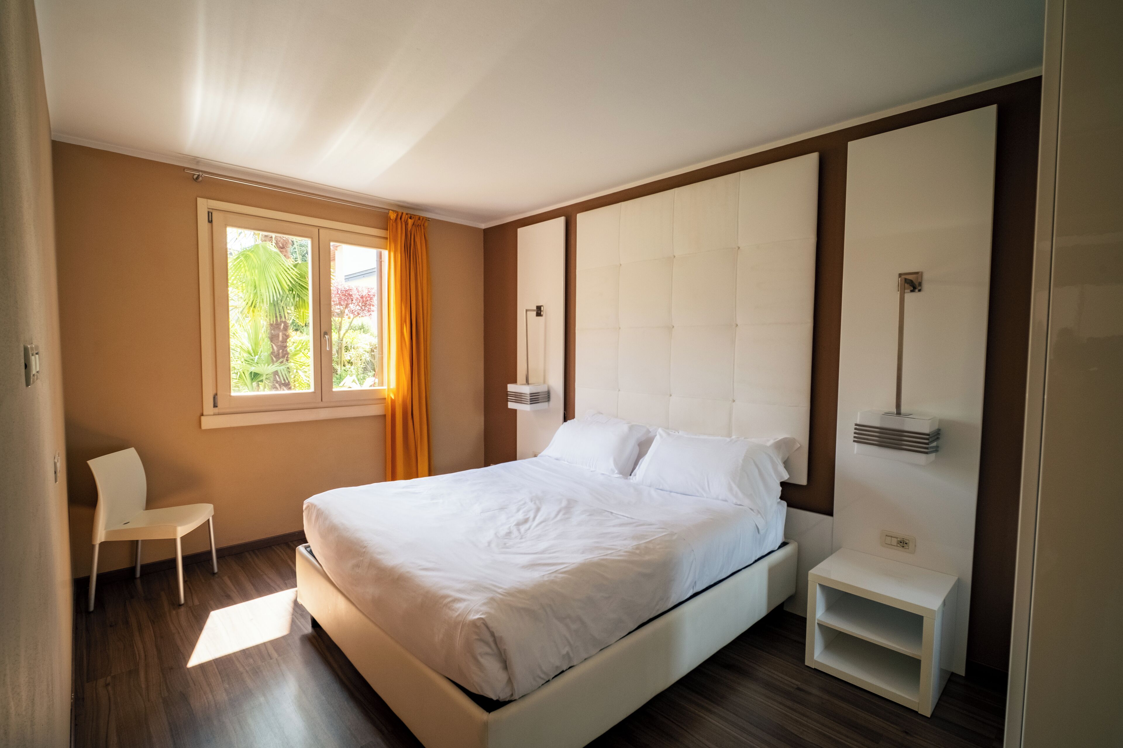 Comfort-Apartment | 1 Schlafzimmer, hochwertige Bettwaren, Betten mit Memory-Foam-Matratzen