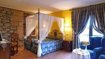 Blackout drapes, rollaway beds (surcharge), WiFi (free)