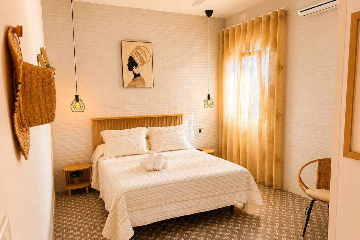 Deluxe Room | Premium bedding, minibar, blackout drapes, WiFi (free)