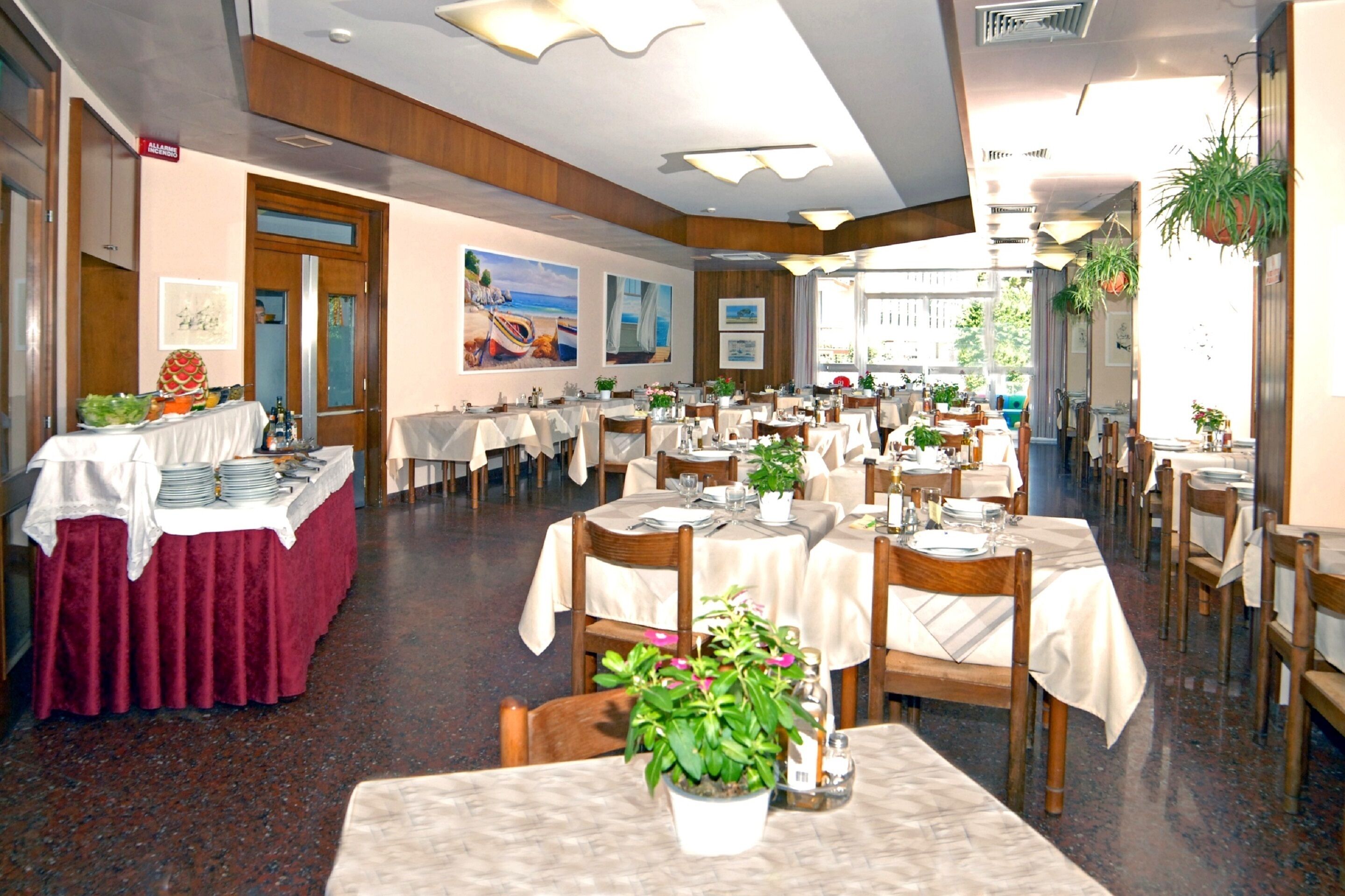 Photo - Hotel President