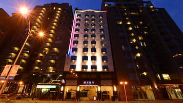 Front of property – evening/night