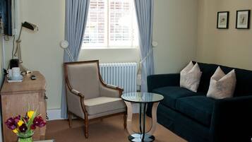 Sviitti, kylpyhuone makuuhuoneen yhteydessä | 1 makuuhuone