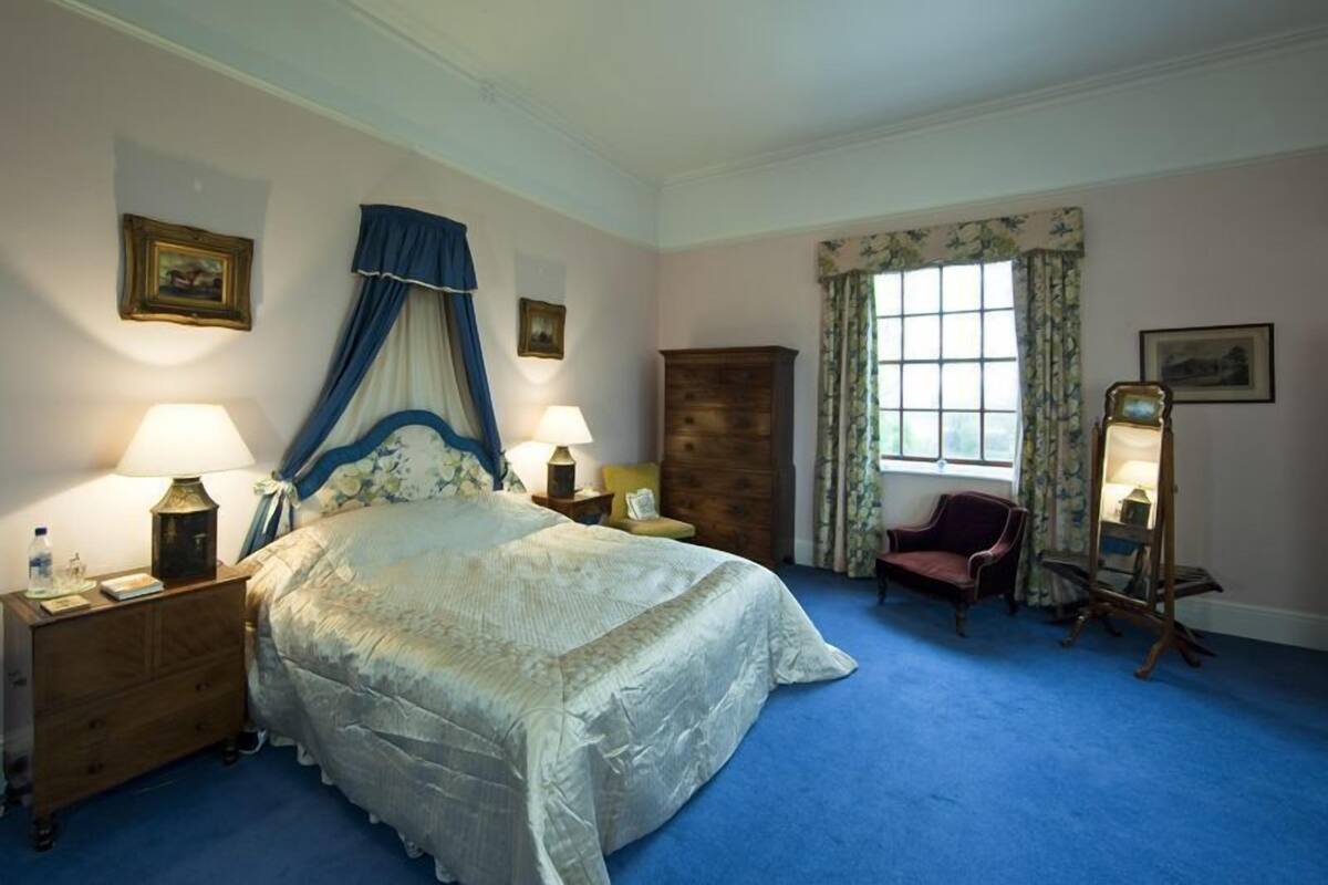 ブルー - ダブル エンスイート