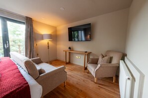 Double or Twin Room, Lake View (Junior Suite 2 (Dog Friendly)) - Dome House (Windermere)