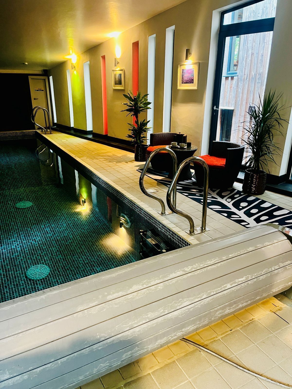 Bộ đồ giường cao cấp, trang trí khác biệt 