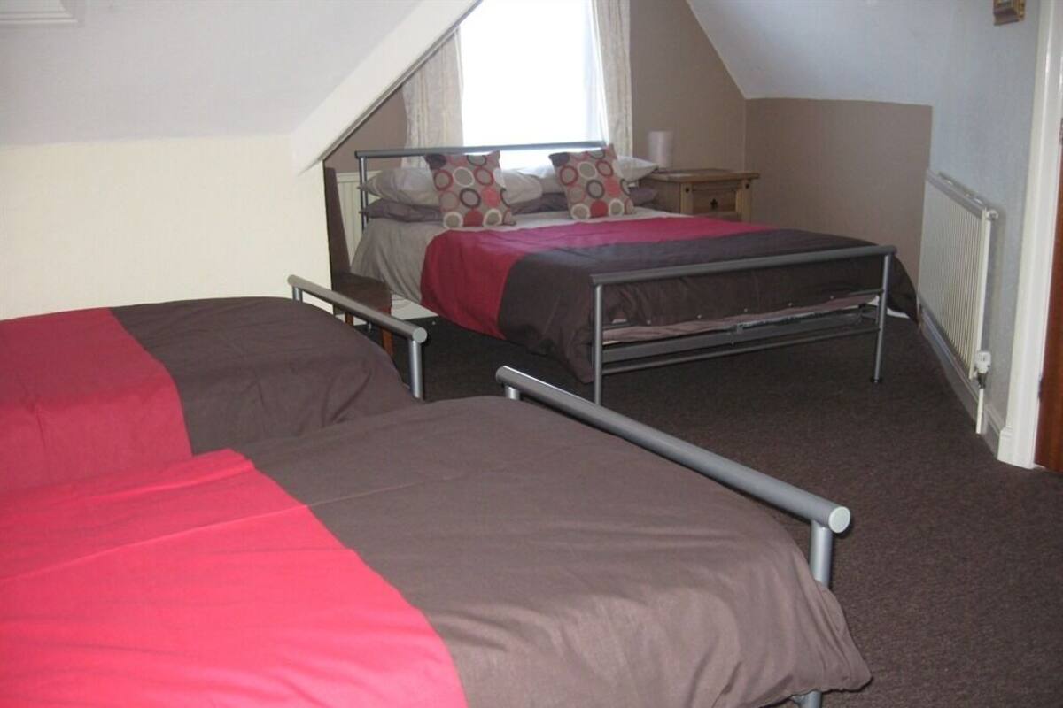 Suite, salle de bains attenante (SLEEPS 4)
