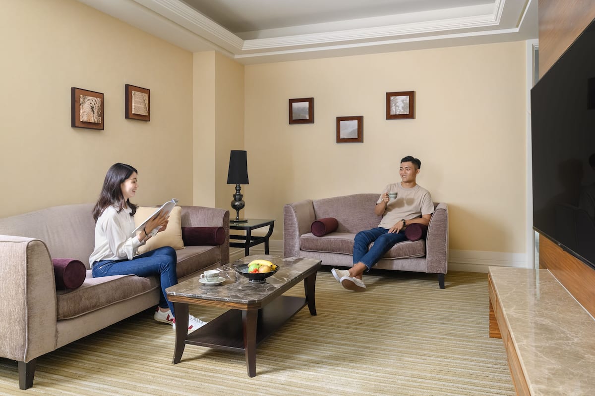 European Suite | 1 bedroom, premium bedding, down comforters, minibar