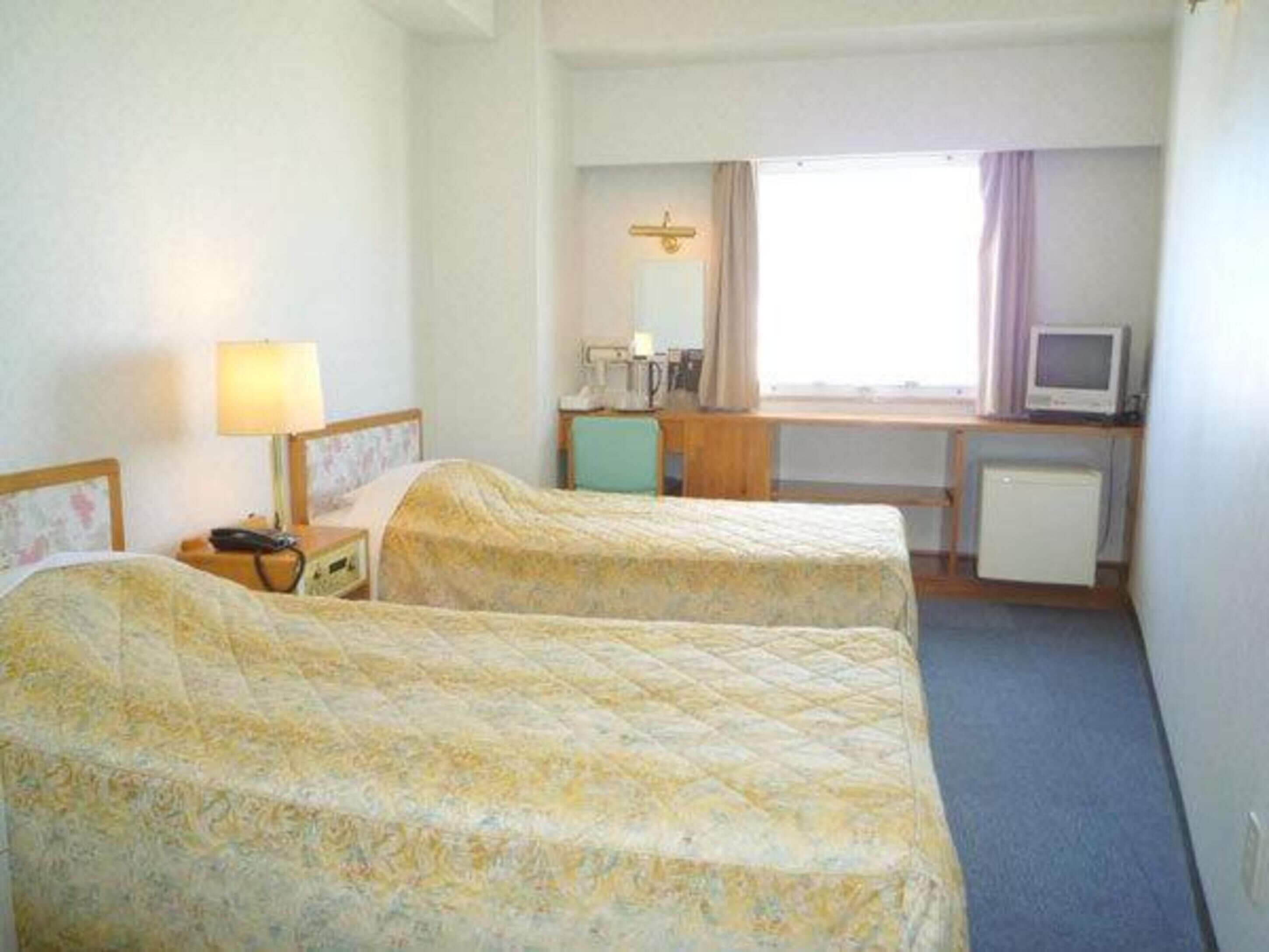 Desk, blackout drapes, free WiFi, bed sheets