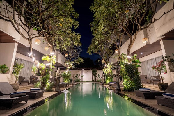 Outdoor pool