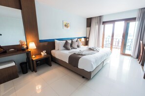 Superior Double Room | Literie de qualité, lit avec matelas en mousse à mémoire, minibar