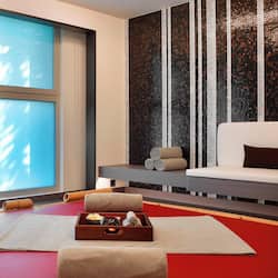 Couples treatment room(s), sauna, hot tub, Turkish bath/hammam