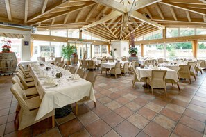 Dinner served - Vötter's Hotel (Kaprun)