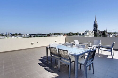 MainStay Suites Hawthorn