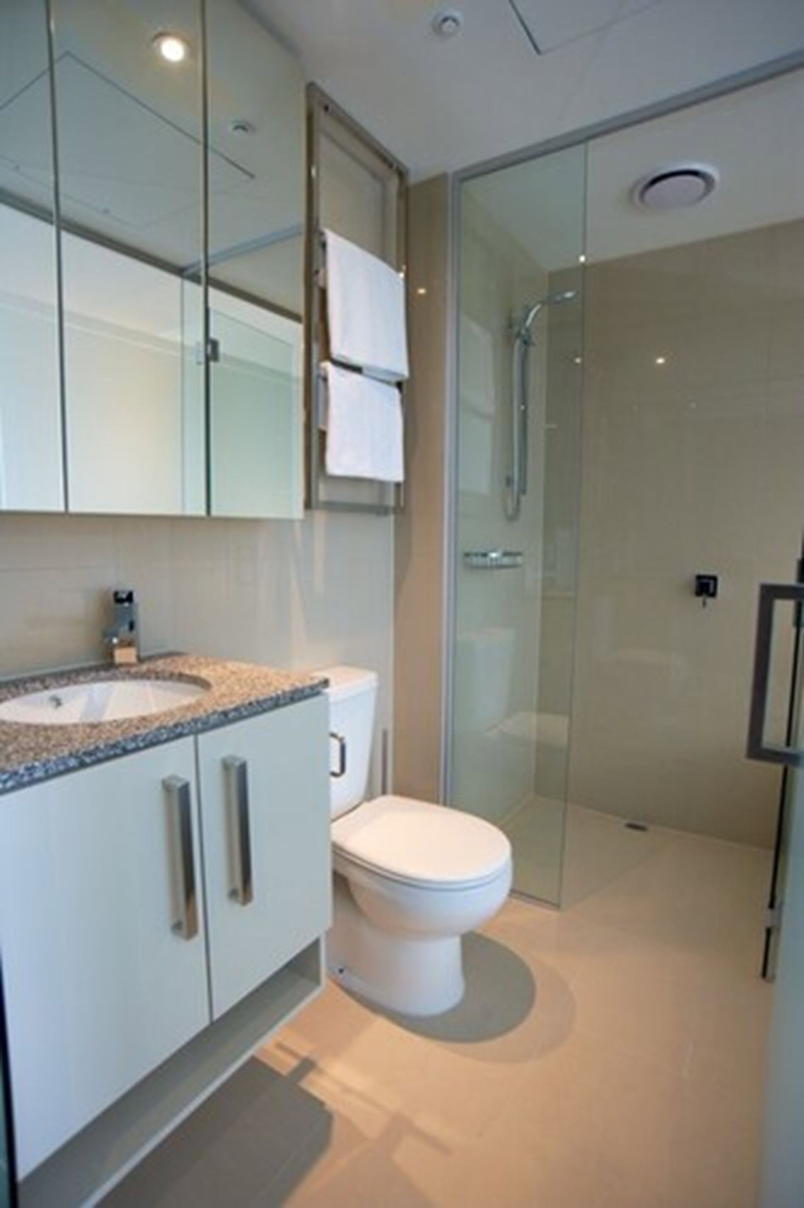 MainStay Suites Hawthorn — image 17