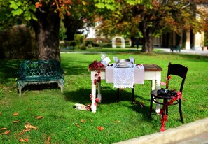 Dinner served, Italian cuisine - Villa Foscarini Cornaro (Gorgo al Monticano)