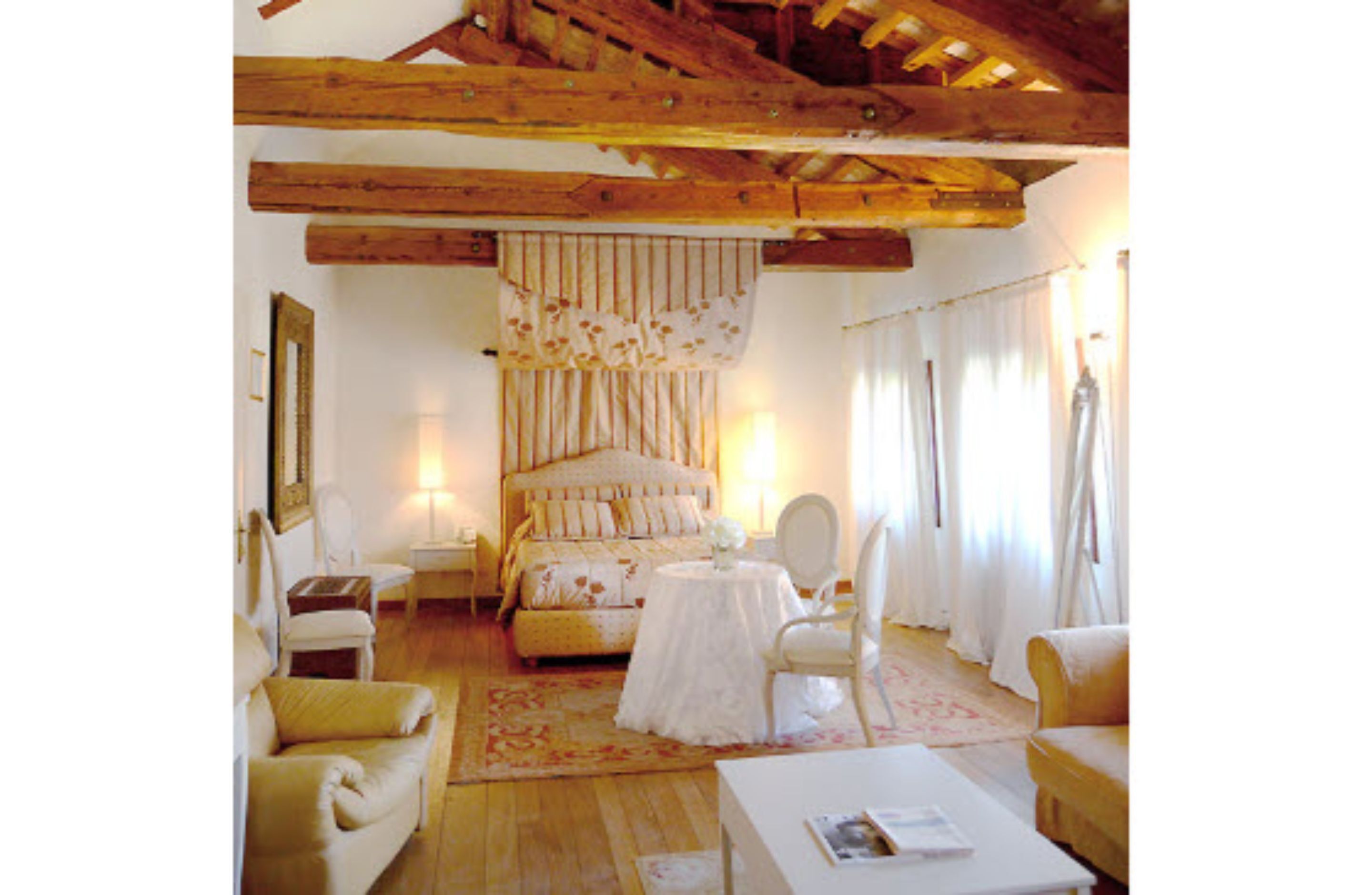 suite | minibar, in-room safe, soundproofing, cots/infant beds