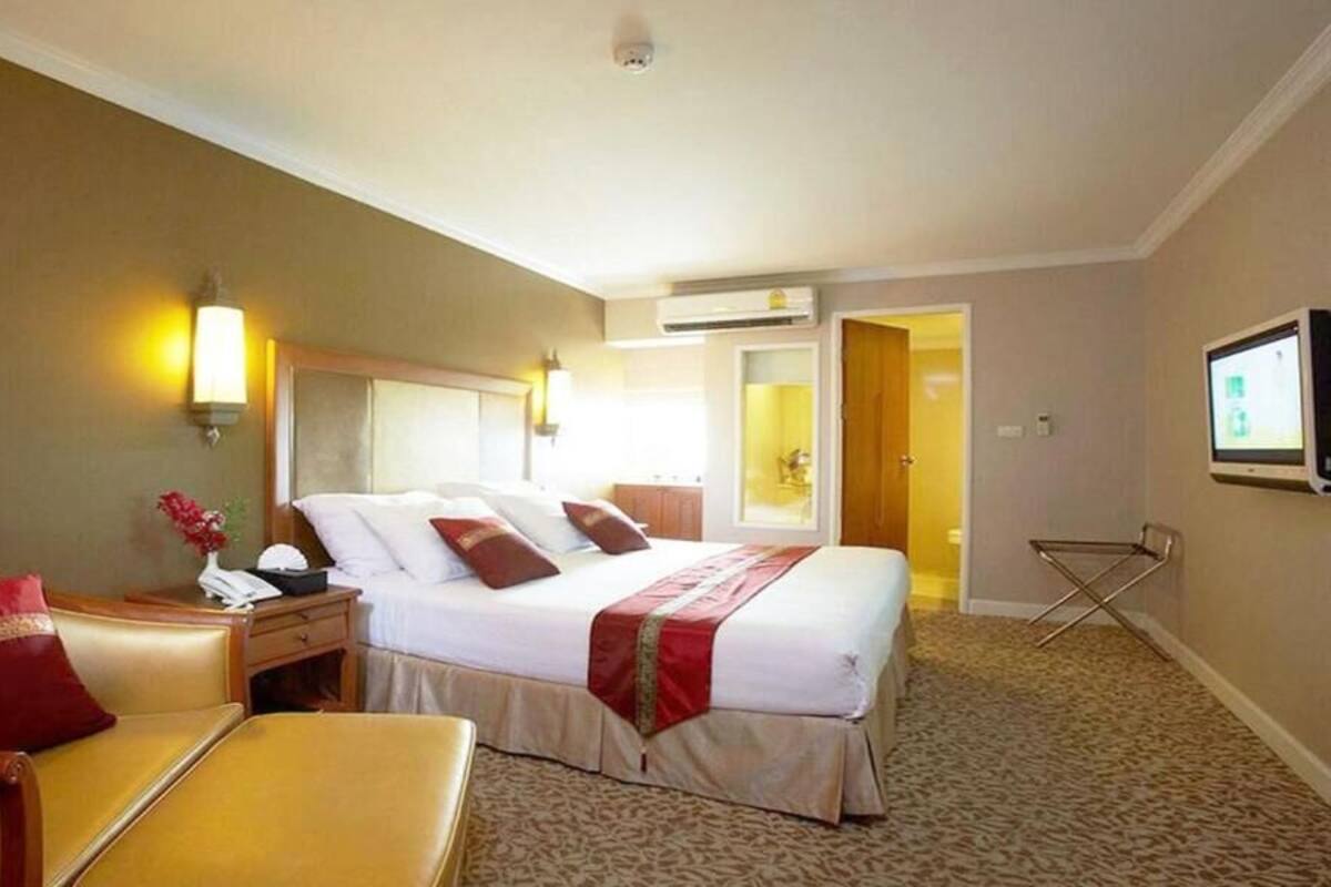 Executive Superior Deluxe Double or Twin Room | Skrivebord, wi-fi (inkludert) og sengetøy