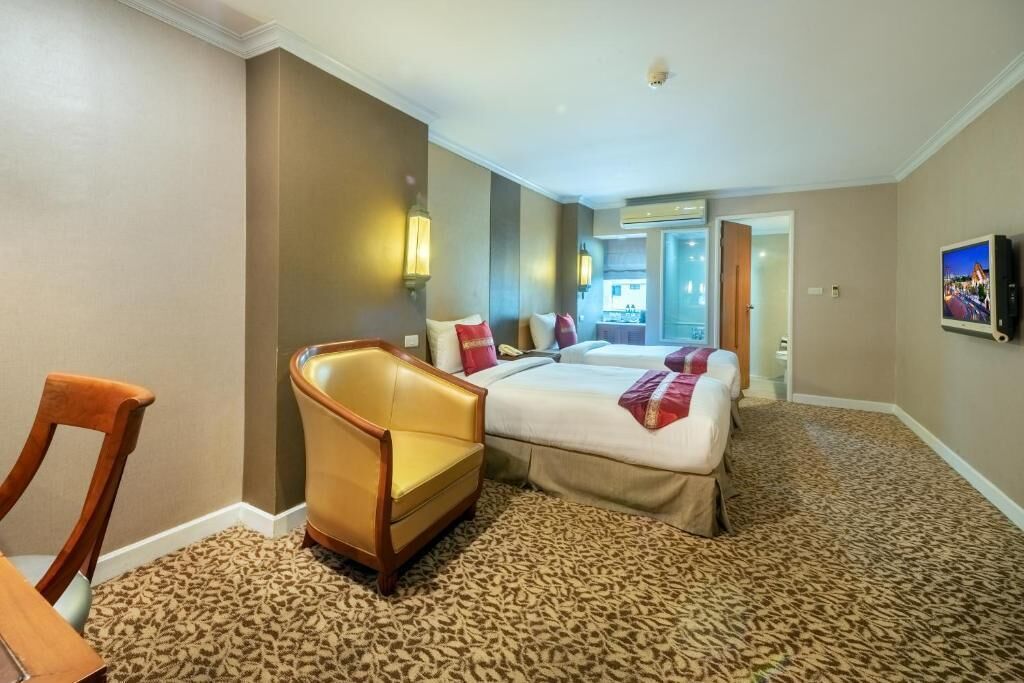 executive superior deluxe double or twin room | 1 bedroom, desk, free wifi, bed sheets