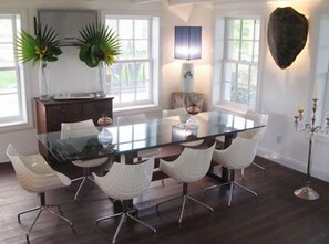 Huis, 2 slaapkamers (Belmont) | Dineren op de kamer