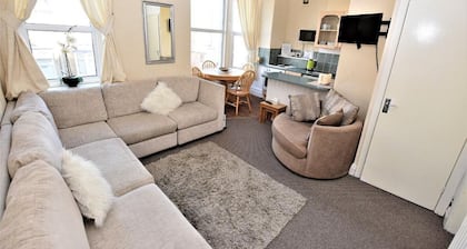 Bridle Lodge Apartments