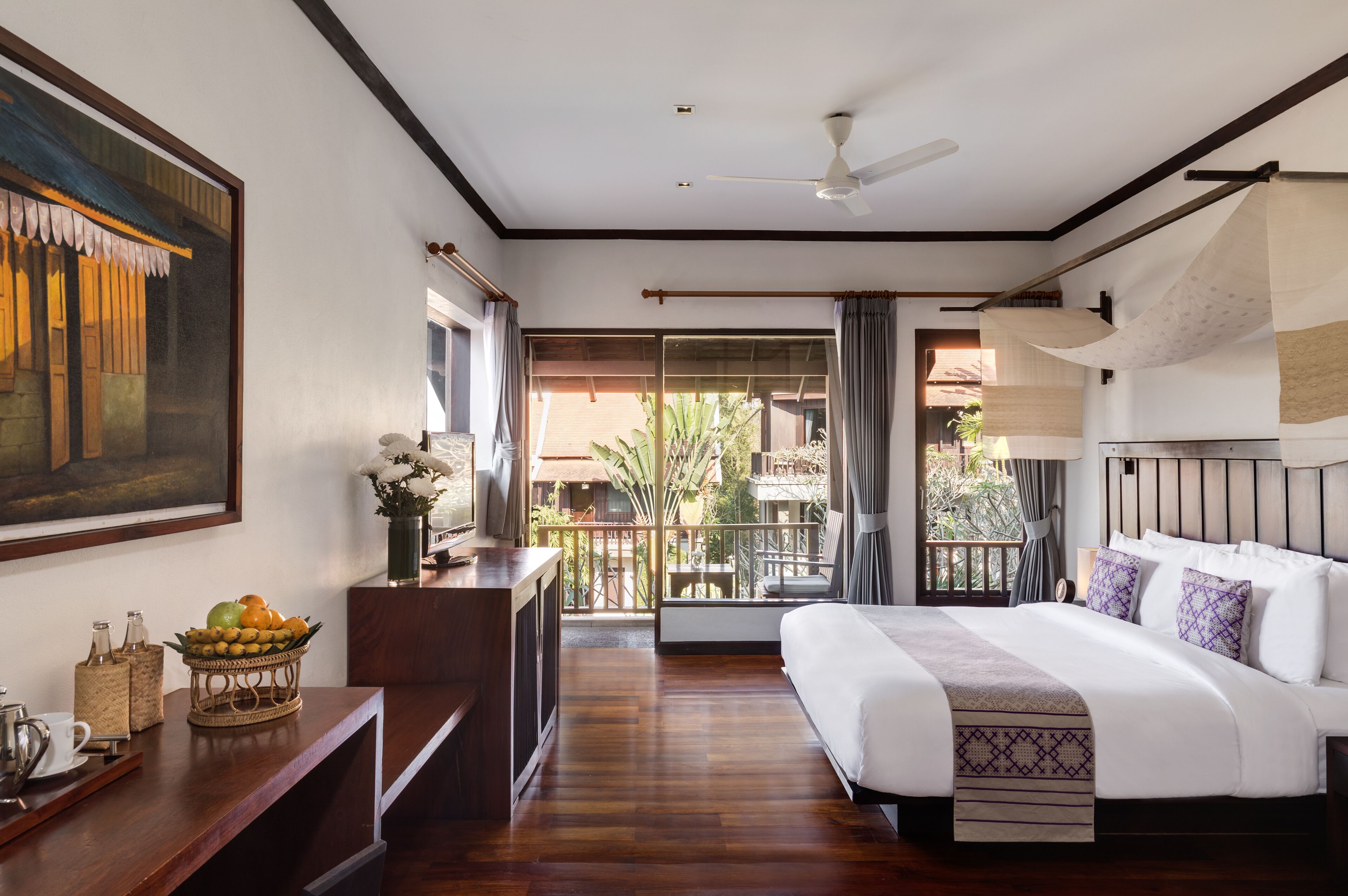 deluxe double room | premium bedding, minibar, in-room safe, desk